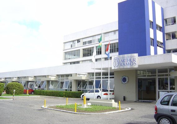 Número de casos suspeitos de coronavírus dobraram no Hospital Arthur Ramos