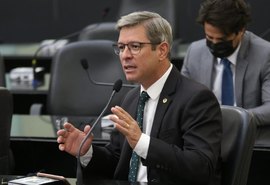 Cabo Bebeto cobra prioridade nos processos de portadores de visão monocular