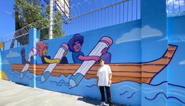 Graffiti transforma muro de escola estadual em painel sobre diversidade