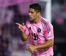 Suárez será convocado por Forlán e retorna à seleção uruguaia, diz jornal