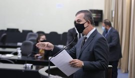 Ronaldo Medeiros critica reajuste na tarifa de energia elétrica