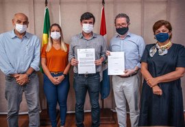 Governo de AL e fundação turística de Maceió assinam convênio para incentivar turismo de negócios e eventos no estado