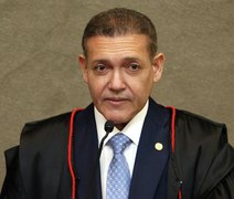 Nunes Marques assume presidência do TSE prometendo gestão equilibrada
