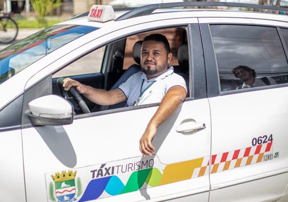 Taxistas e motoristas de app esperam alta no faturamento com as festas juninas em Maceió