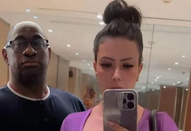 Advogado João Neto reaparece com nova namorada após prisão por agressão