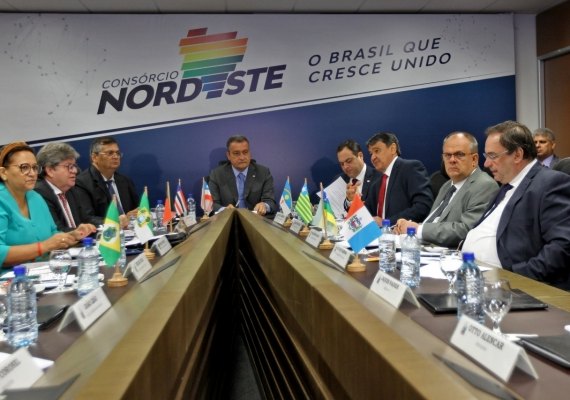 Consórcio Nordeste cria central única de compras para reduzir custos