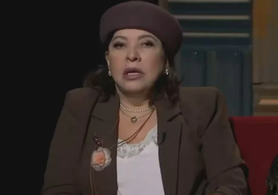 Roberta Miranda diz que mãe preferia vê-la morta a namorar mulher