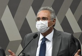 Renan Calheiros anuncia quatro novos nomes investigados na CPI