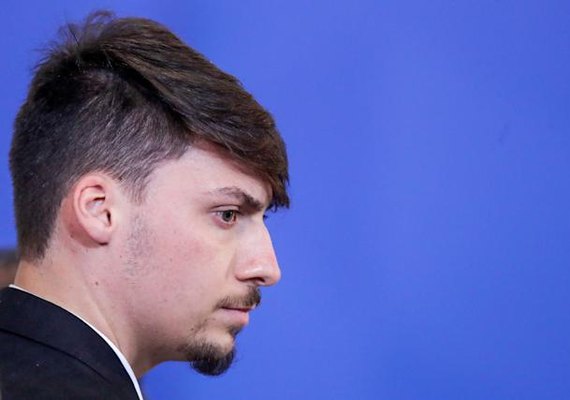 Renan Bolsonaro será denunciado por ameaças a CPI e pode ser convocado a depor