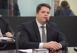 Davi Filho diz que servidor levado à PF não é da sua equipe