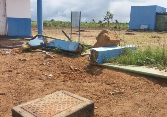 Agricultores criticam descaso do governo com polo tecnológico no Agreste