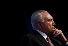 Temer recua, contraria Maia e Eunício e decide viajar ao Paraguai