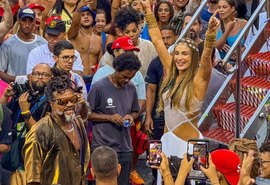 VÍDEO: Claudia Leitte é vaiada na abertura do Carnaval de Salvador; veja vídeo