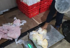Vigilância Sanitária apreende 700 kg de alimentos vencidos no São Jorge