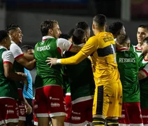 CRB goleia o Operário por 3 a 0 no Rei Pelé e respira na luta contra a degola