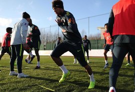 Seleção aguarda Renato Augusto e trabalha com Neymar de coringa