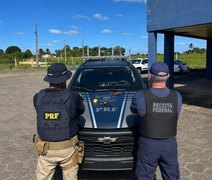 Homem é preso com arma e droga durante abordagem em São Sebastião