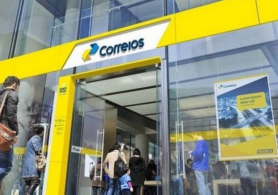 Paulo Guedes confirma Correios na lista de privatizações para este ano