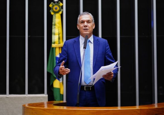 Câmara aprova criação da política nacional de incentivo à pecuária leiteira