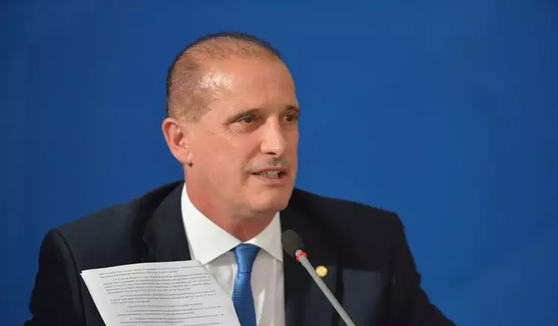 Ministro Onyx Lorenzoni é exonerado a pedido do ministério do Trabalho e Previdência