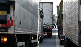 Caminhoneiros confirmam nova greve por tempo indeterminado