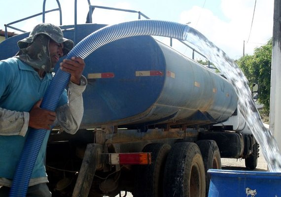 Operação Pipa volta para municípios em situação de emergência