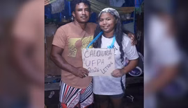 VÍDEO: Sem celular e internet, jovem descobre aprovação no Enem pela diretora escolar; cena viralizou