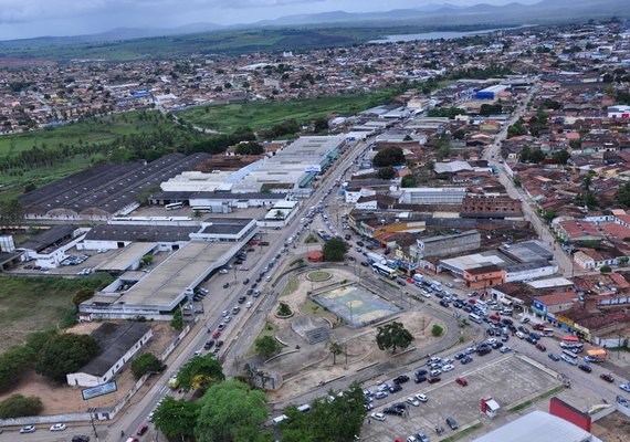 Corpo de morador de rua é encontrado apresentando sinais de espancamento