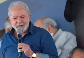 Durante comício, Lula critica quem usa a igreja como palco político: “Fariseus”