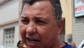 Prefeito sanciona Lei que reajusta em 3% os salários dos servidores