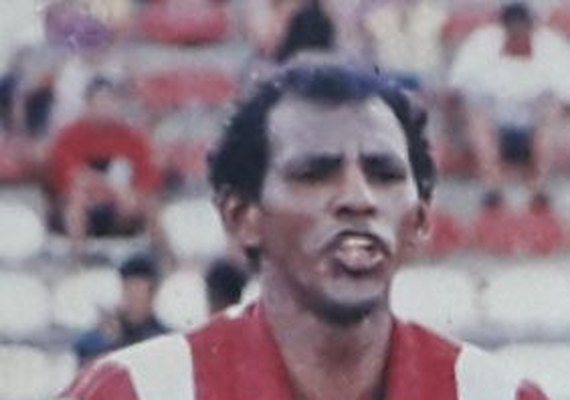 Morre Zezinho, ex-lateral do CSA e do CRB