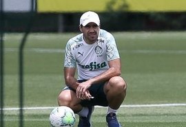 Técnico do Palmeiras testa positivo para Covid-19