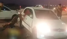 Quatro pessoas ficam feridas em colisão entre carro e moto na Avenida Assis Chateaubriand