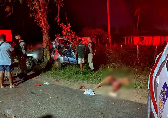 Acidente em trecho da AL-215 deixa três pessoas mortas e uma gravemente ferida