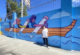 Graffiti transforma muro de escola estadual em painel sobre diversidade