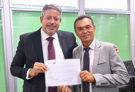 Ping-pong: prefeito alagoano retorna ao PP de Lira dois meses depois de ir para o MDB de Calheiros