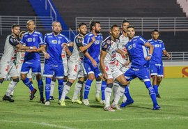 CSA segue com oito jogadores pendurados para enfrentar a Ponte Preta