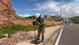 Prefeitura inicia rede de iluminação em nova avenida do bairro Cruz das Almas, Maceió