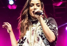 Anitta tem 2,8 milhões de reais bloqueados pela Justiça