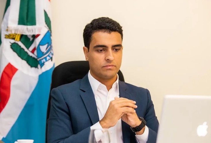 Diante de multidão de fiéis, Arcebispo Dom Beto anuncia Frei Gilson em Maceió, mas JHC 'passa em branco'