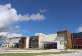 Governo estadual entrega mais um hospital