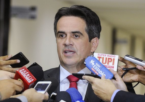 Ciro Nogueira defende investigação de Flávio Bolsonaro no caso Master