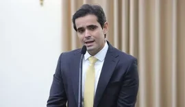 Lelo vai ao MP contra “indústria da multa” e aumenta pressão nas redes