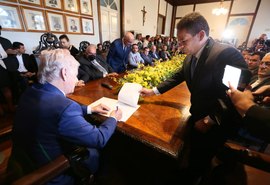 Klever Loureiro toma posse como governador interino de Alagoas