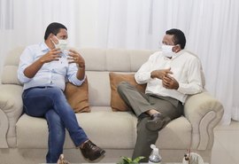 Prefeitura e Diocese de Palmeira dos Índios preparam protocolo para volta de atividades nas igrejas