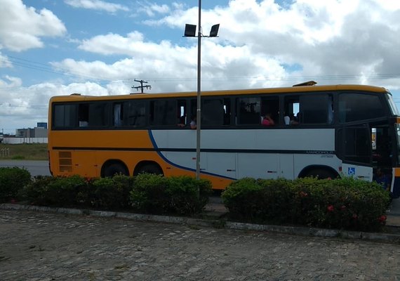ANTT e PRF apreendem ônibus de transporte clandestino