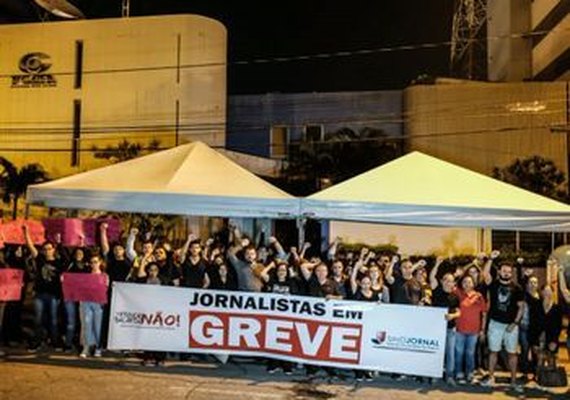 Greve dos jornalistas alagoanos entra no segundo dia com mobilização na sede das empresas
