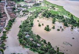 Mais de 56 mil pessoas estão desabrigadas e desalojadas devido às chuvas em Alagoas