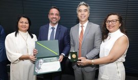 Alagoas recebe o Prêmio Darcy Ribeiro de Educação 2023 em Brasília