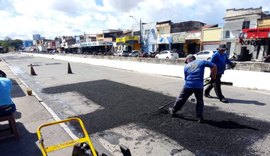 Operação tapa-buraco realiza ações em seis bairros de Maceió